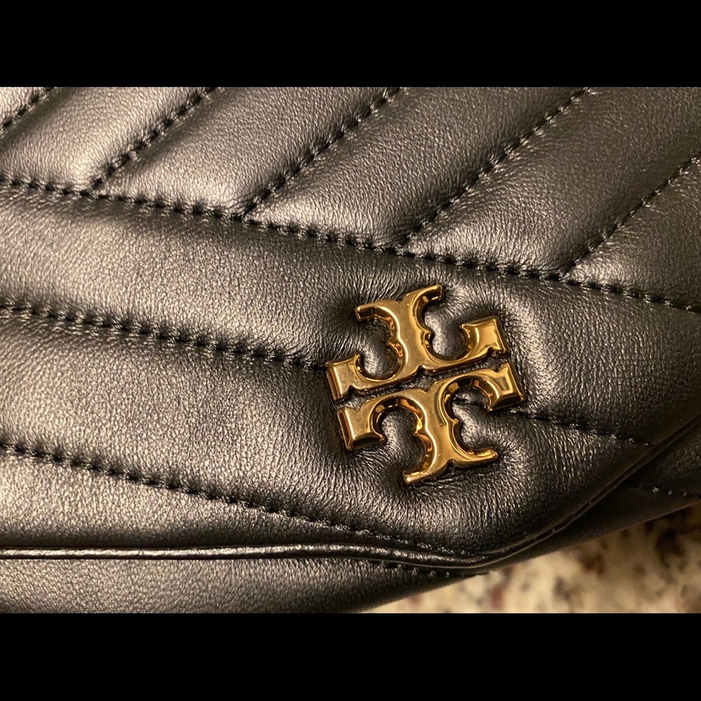 Tory Burch - Picture 3 of 8